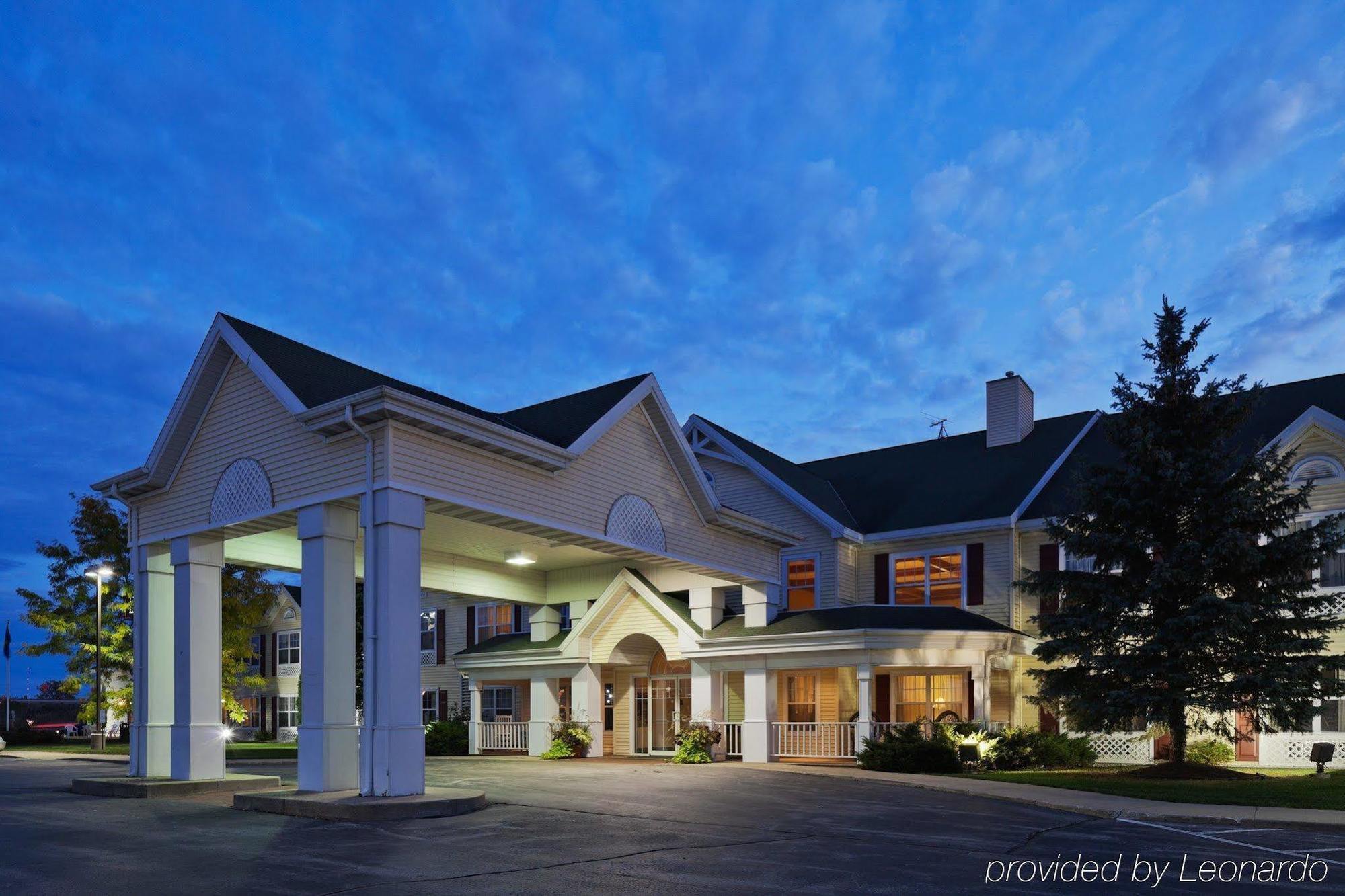 Country Inn & Suites By Radisson, Green Bay, Wi Ashwaubenon Dış mekan fotoğraf