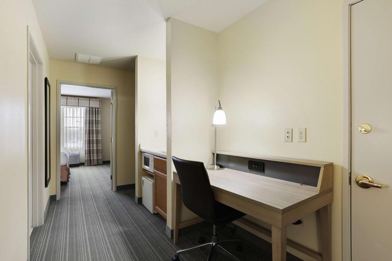 Country Inn & Suites By Radisson, Green Bay, Wi Ashwaubenon Dış mekan fotoğraf